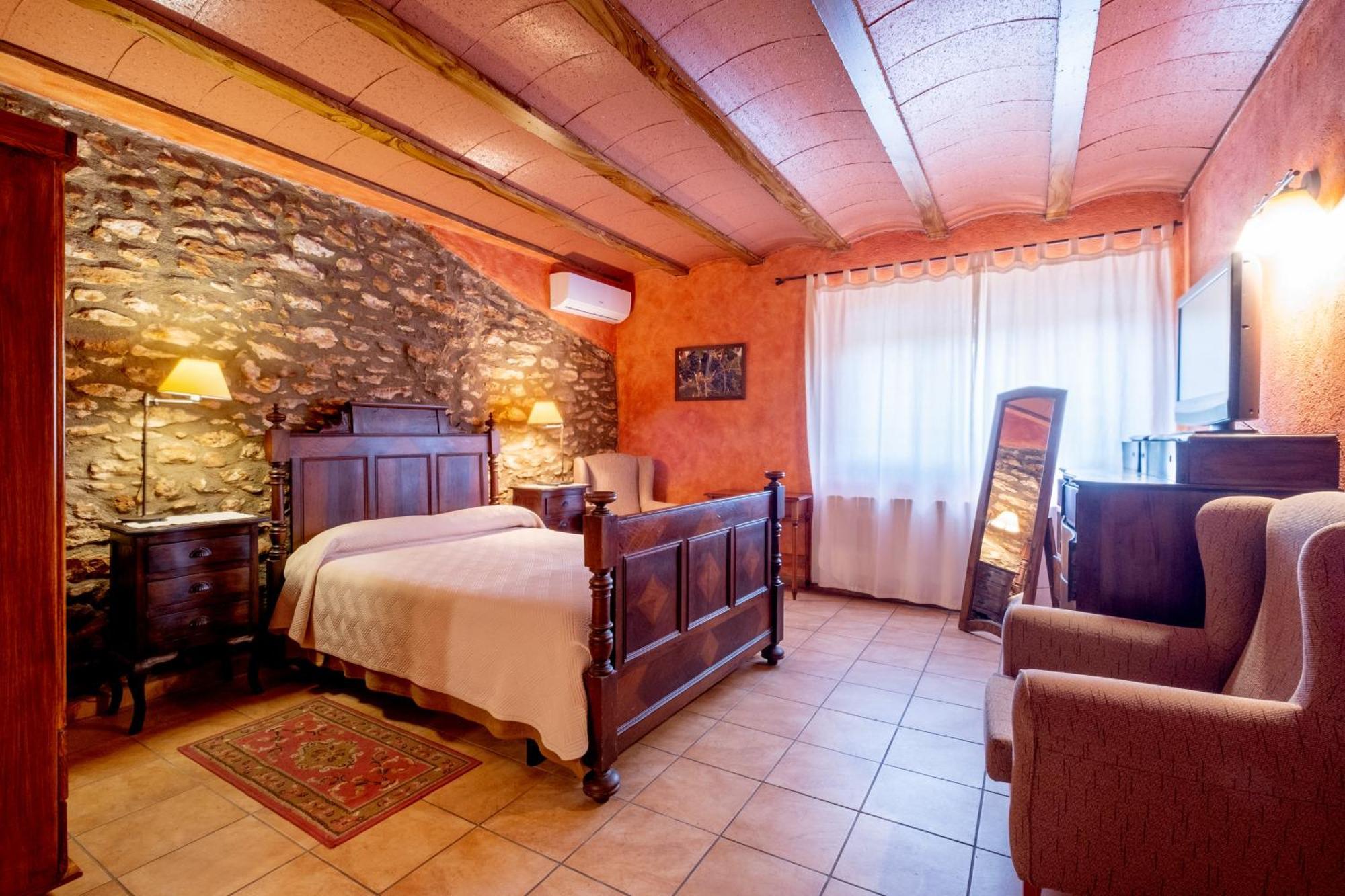 Rural Jorda Guest House Rodonya Ngoại thất bức ảnh